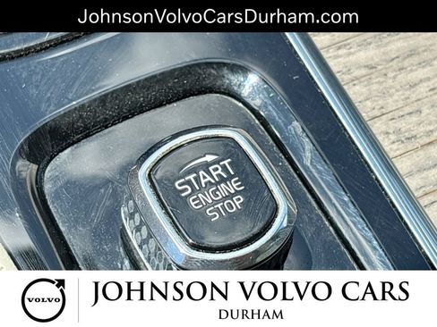 Used 2023 Volvo XC90 B6 Plus AWD/4WD image 22