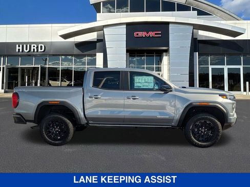 New 2026 GMC Canyon Elevation w/ Convenience Package image 3