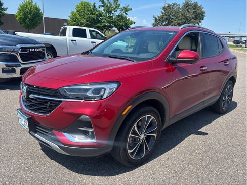 Used 2020 Buick Encore GX Essence w/ Advanced Technology Package AWD/4WD image 7