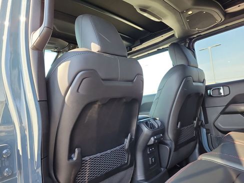 New 2026 Jeep Wrangler Unlimited Rubicon image 14