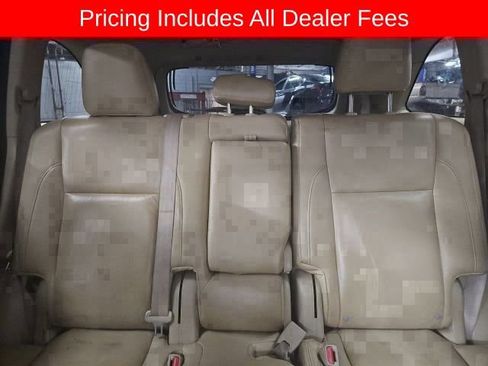 Used 2014 Toyota Highlander Plus AWD/4WD image 12