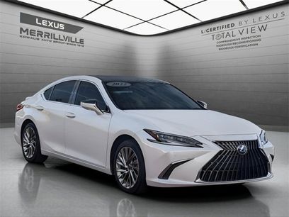 Certified 2022 Lexus ES 300h Ultra Luxury w/ Accessory Package 2