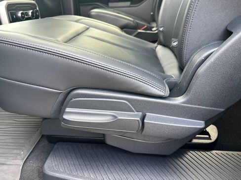 Used 2024 Ford Expedition Max XLT AWD/4WD image 25