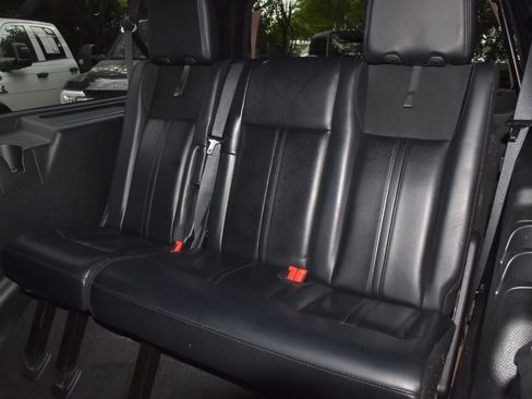 Used 2017 Lincoln Navigator L Select AWD/4WD image 15