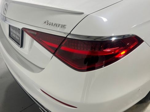 Used 2025 Mercedes-Benz S 580 4MATIC Sedan image 14