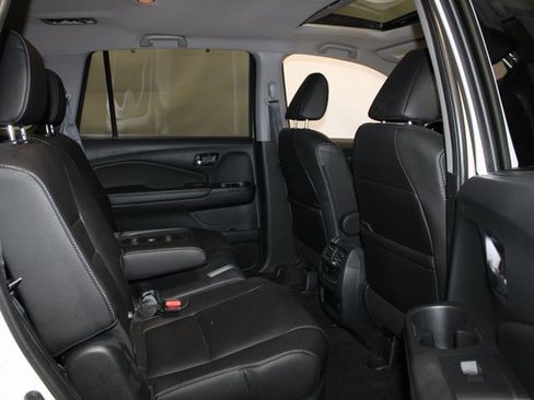 Used 2022 Honda Pilot EX-L image 12