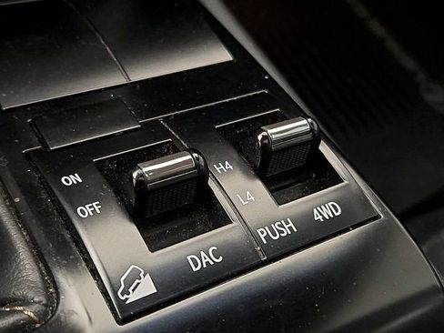 Used 2020 Lexus GX 460 Premium image 27