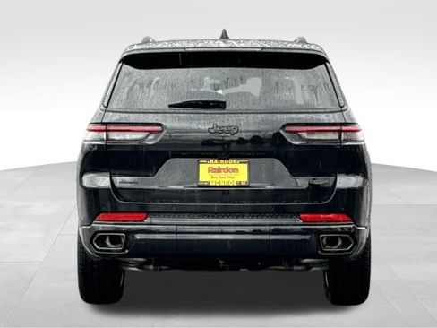 New 2025 Jeep Grand Cherokee L Summit w/ Obsidian Package image 9