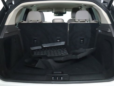 Certified 2023 Lincoln Corsair Reserve image 30