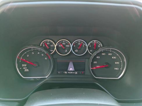 Used 2021 Chevrolet Suburban RST w/ Luxury Package image 9