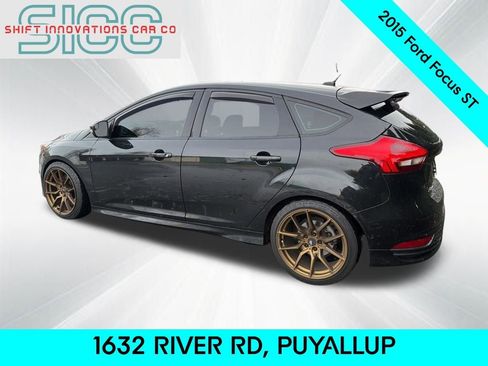 Used 2015 Ford Focus ST image 4