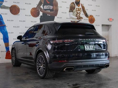 Used 2019 Porsche Cayenne AWD/4WD image 23