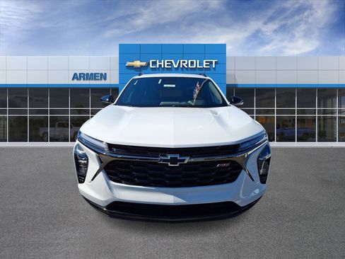 New 2026 Chevrolet Trax RS FWD image 3