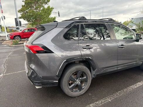 Used 2020 Toyota RAV4 XSE w/ XSE Grade Weather Package AWD/4WD image 7