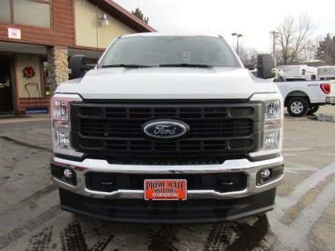 Used 2025 Ford F350 XL w/ XL Chrome Package image 3
