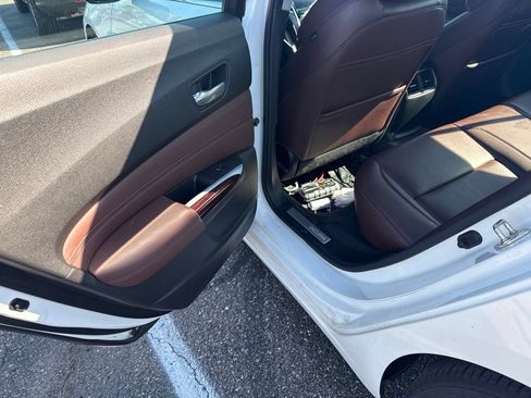 Used 2015 Acura TLX V6 FWD image 24