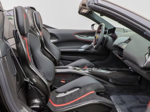 Certified 2022 Ferrari SF90 Spider image 2