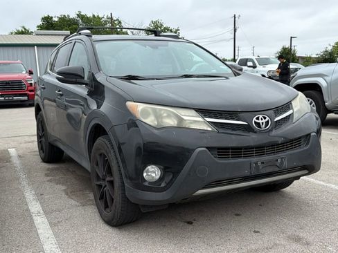 Used 2014 Toyota RAV4 Limited w/ Technology Package FWD image 3