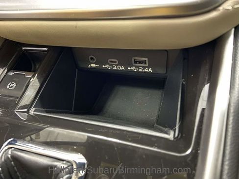 Used 2023 Subaru Outback Limited w/ Popular Package #2 image 19