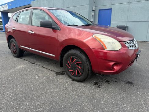 Used 2013 Nissan Rogue S AWD/4WD image 1