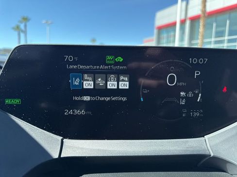 Used 2024 Toyota Prius Prime SE image 9