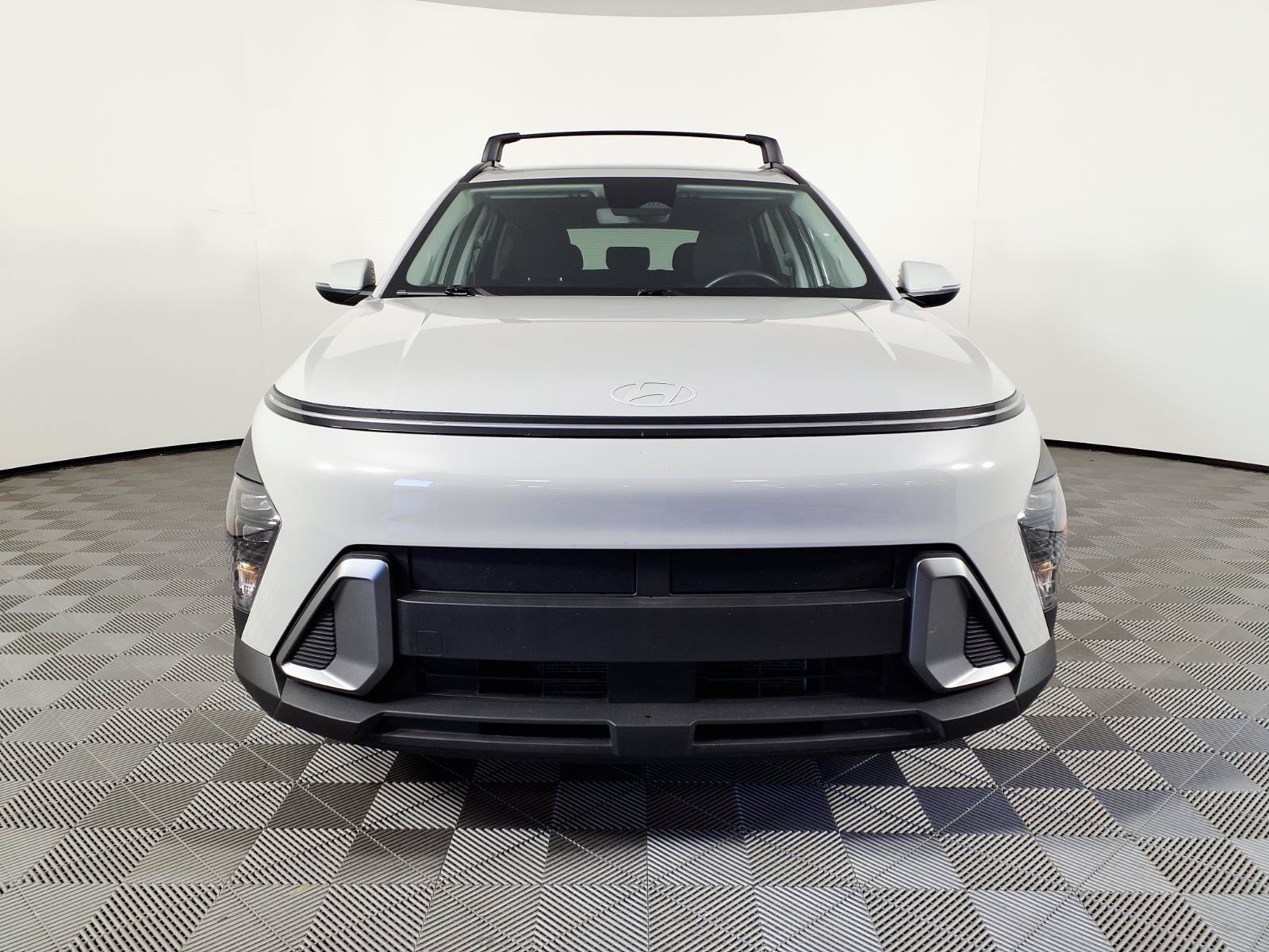 Certified 2024 Hyundai Kona SEL FWD image 2