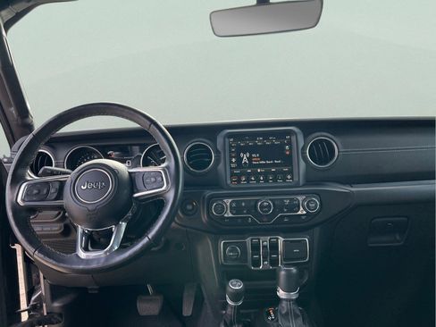 Used 2023 Jeep Wrangler Unlimited Sahara w/ Cold Weather Group image 10