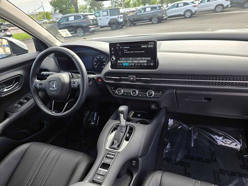 Used 2025 Honda HR-V EX-L image 12