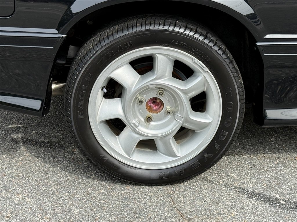 Used 1993 Ford Mustang Cobra RWD image 42