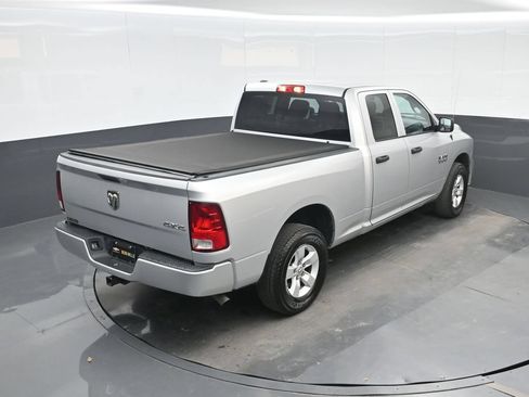 Used 2018 RAM 1500 Express AWD/4WD image 21