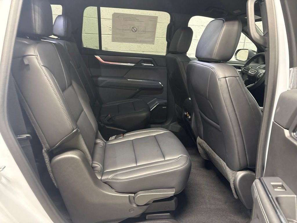 New 2027 GMC Acadia Elevation w/ Elevation Premium Package FWD image 10