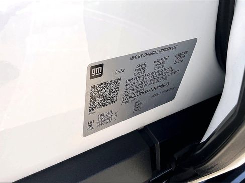 Used 2022 Chevrolet Tahoe RST w/ Luxury Package image 16