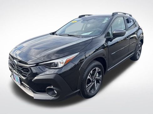 Certified 2025 Subaru Crosstrek 2.0i Premium image 3