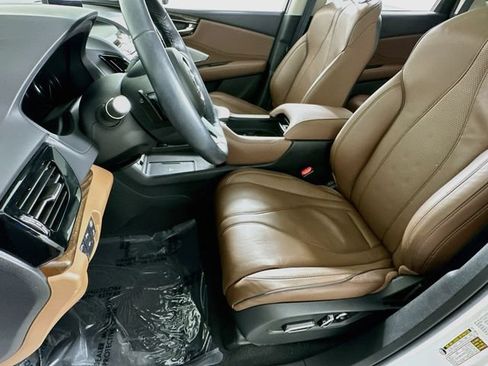 Used 2023 Acura RDX AWD w/ Advance Package image 9