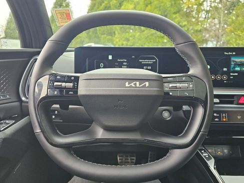 New 2026 Kia Sorento SX Prestige image 10