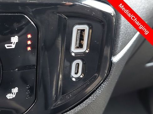 Used 2025 Chevrolet Silverado 1500 LT image 26