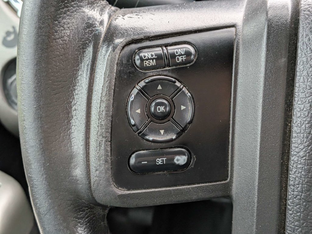 Used 2016 Ford F350 Lariat w/ Lariat Interior Package AWD/4WD image 19
