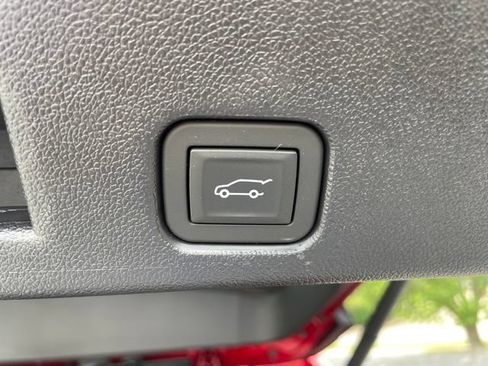 Used 2026 GMC Acadia Denali w/ Super Cruise Package AWD/4WD image 49