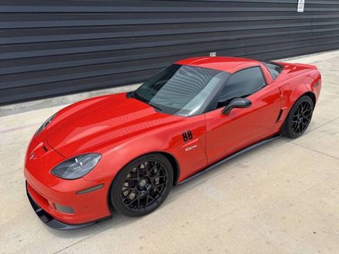 Used 2011 Chevrolet Corvette Z06 RWD image 3