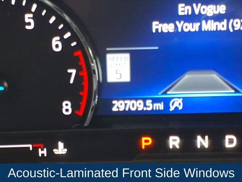 Used 2023 Ford Explorer XLT w/ Equipment Group 202A AWD/4WD image 16