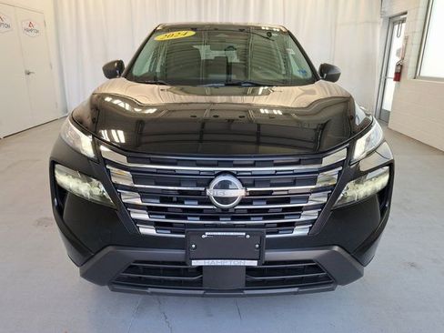 Used 2024 Nissan Rogue S AWD/4WD image 3