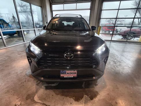 Used 2023 Toyota RAV4 XLE Premium image 7