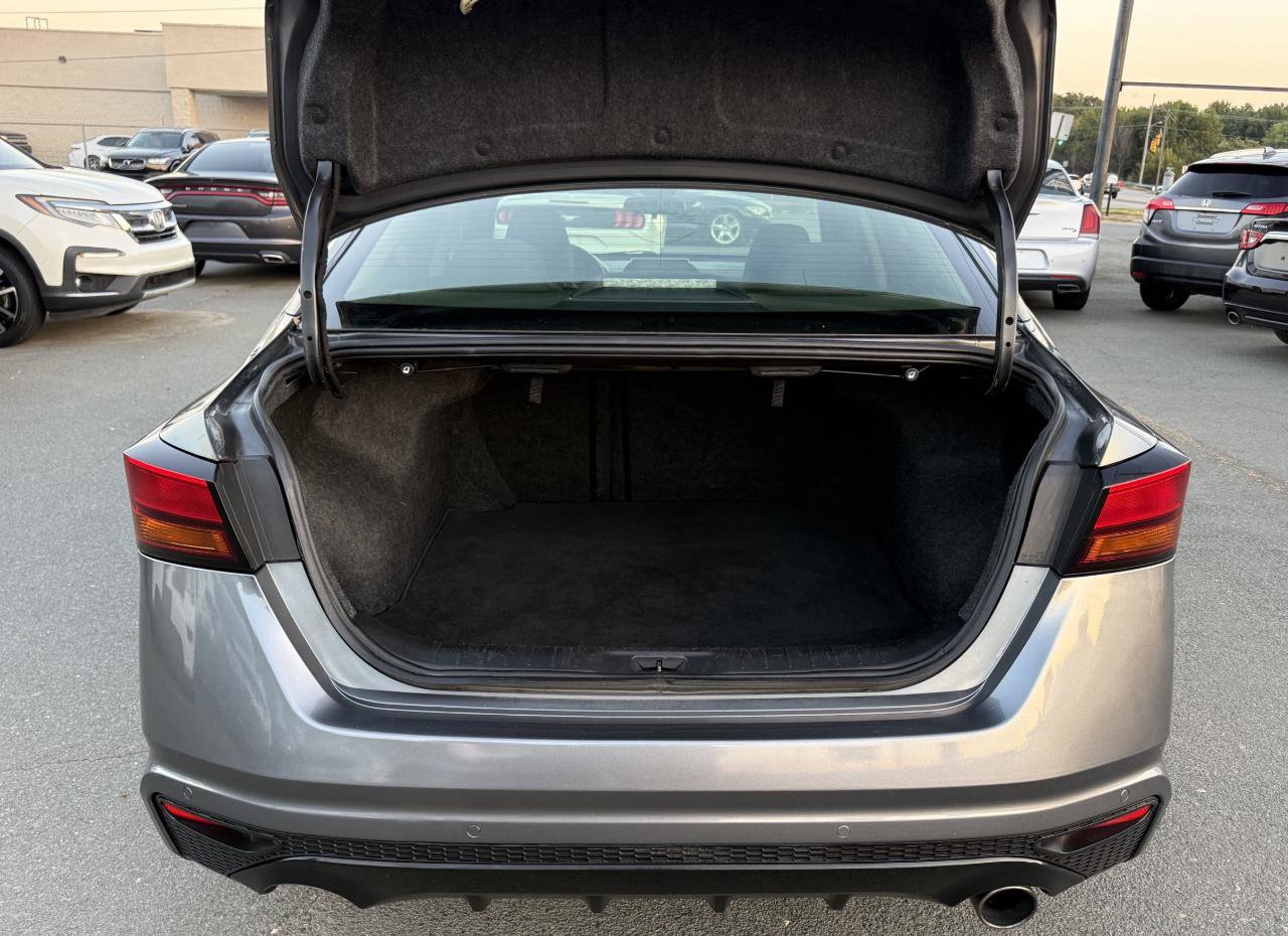 Used 2021 Nissan Altima 2.5 SV FWD image 10