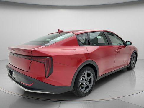 Used 2025 Kia K4 FWD image 5