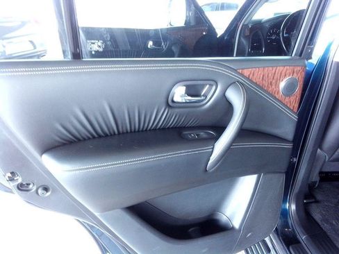 Used 2020 Nissan Armada SL w/ Premium Package AWD/4WD image 24