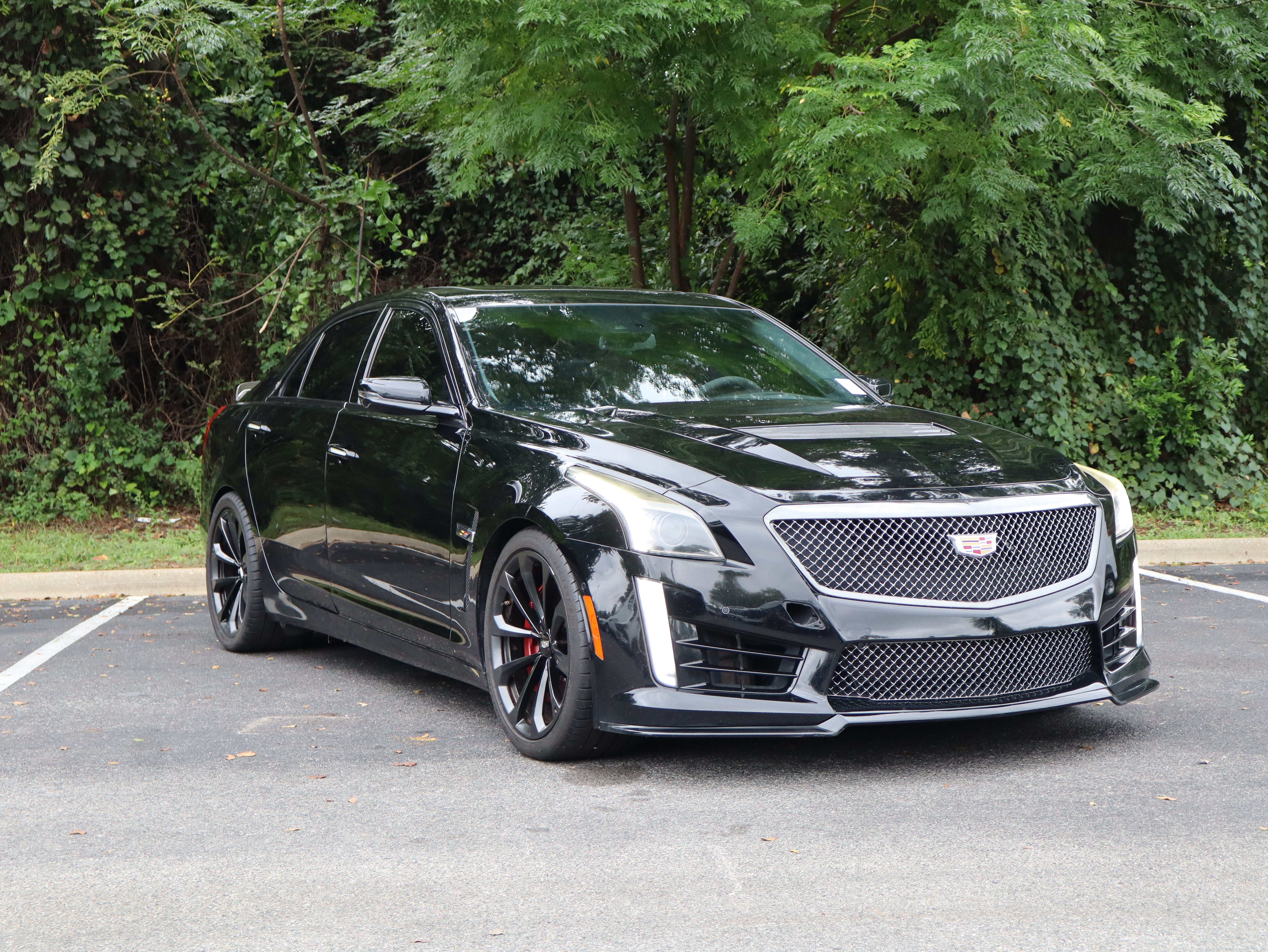 Used 2018 Cadillac CTS V w/ Carbon Fiber Package RWD image 9
