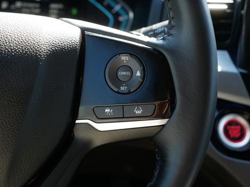 Used 2023 Honda Odyssey Touring image 30