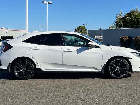 Used 2020 Honda Civic Sport Touring image 6