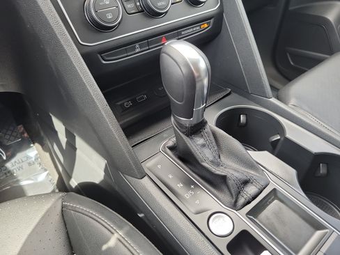 Used 2019 Volkswagen Atlas SE w/ Towing Package FWD image 22