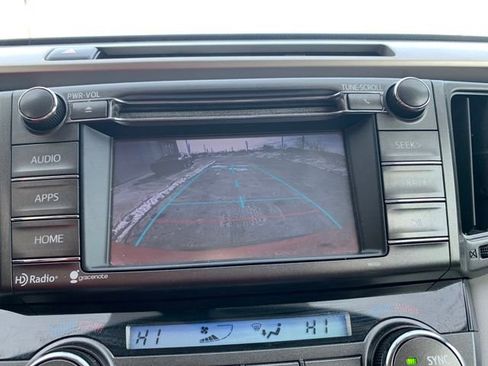 Used 2014 Toyota RAV4 XLE image 21